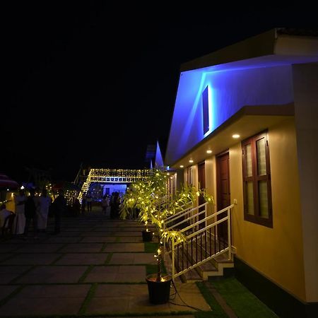 Lakeway Resorts Alappuzha Buitenkant foto